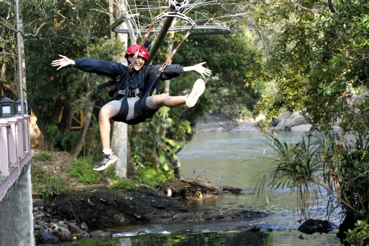 Whistling Woodzs Resort Dandeli Exterior photo